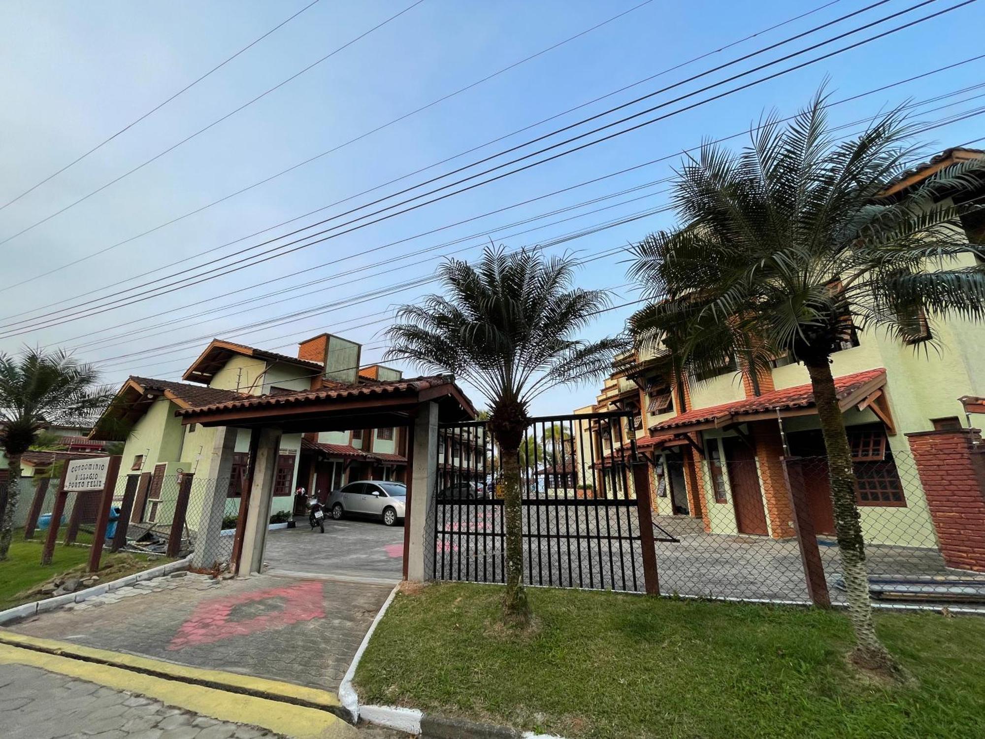 Pe Na Areia Na Praia Das Toninhas - Villagio 24 Porto Feliz 우바투바 외부 사진