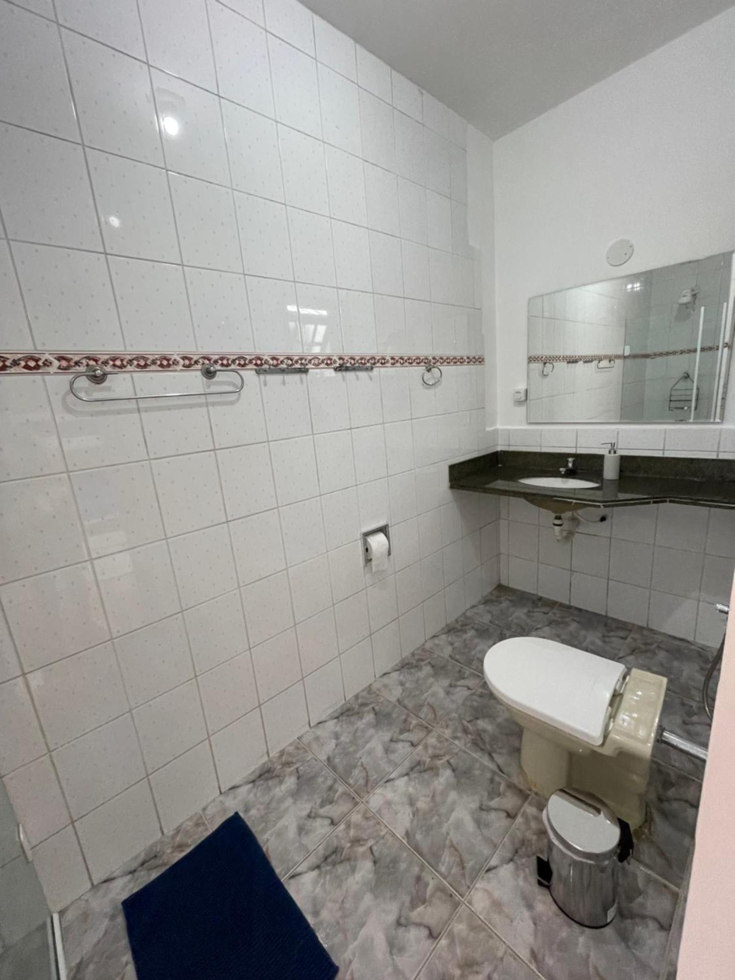 Pe Na Areia Na Praia Das Toninhas - Villagio 24 Porto Feliz 우바투바 외부 사진